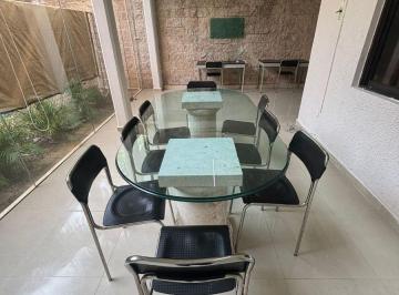 Casa de 4 habitaciones, Cancún · Casa en Venta Sobre Av del Sol - Uso Comercial