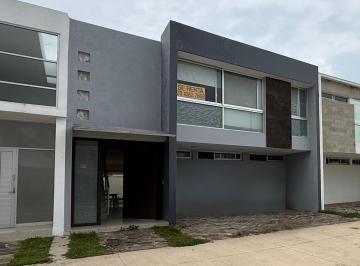 Casa en condominio en Renta de 3 habitaciones Valle Real · Casa en Renta Frente a Tec de Monterrey