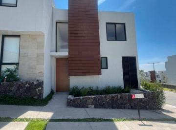 Casa en condominio de 2 habitaciones, Querétaro · Casa de 145 m² en Venta en Nuevo Refugio