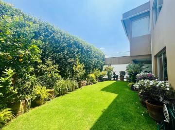Casa en condominio de 4 habitaciones, Alvaro Obregón · Oportunidad: Condominio Horizontal con Carril de Nado, Terraza y Jardín