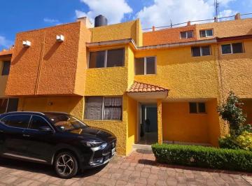 1 · Casa en Renta en Coapa a Pasos de Calzada del Hueso