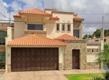 Casa de 5 habitaciones, Ahome · Recuperacion Bancaria en Los Mochis, Sinaloa!