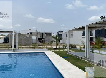 Terreno / Lote · 160m² · Lote en Venta en Ixtacomitan - Privada Privanzas San Luis