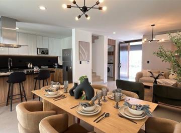 69017c3cc10232016078b5f06398b713440cf33d92771bc71ecba878cbdb1ca2 · Casa Venta en Zibatá, El Marqués, Querétaro