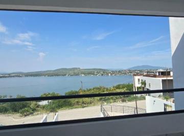 Casa en condominio de 3 habitaciones, Jojutla · ¡Estrena Casa con Increíble Vista Al Lago de Tequesquitengo!