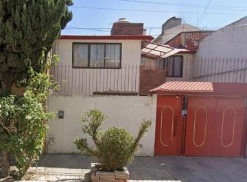 Casa en Venta de 3 habitaciones Unidad Victoria · Casa de 140 m² con 3 Recámaras en Venta en Unidad Victoria, Tol