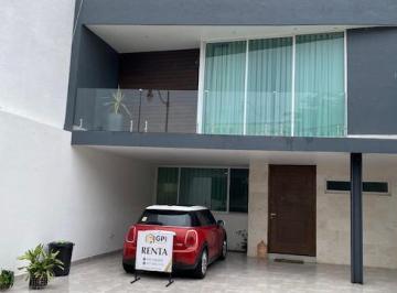 Casa en condominio · 200m² · 3 Recámaras · 2 Estacionamientos · Casa en Renta El Mayorazgo León Guanajuato