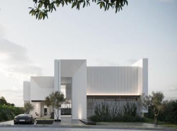 Casa de 5 habitaciones, Guadalajara · Casa en Venta en Country Club Hermosa, Segura y Confortable