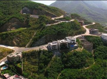 Terreno / Lote · 1066m² · Lote Residencial en Venta 1,011.66 m² - Jardines de San Agustin