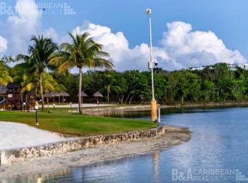 Terreno / Lote · 432m² · Terreno en Venta Lagos del Sol, Cancún