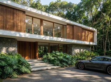 Casa de 6 habitaciones, Zapopan · Casa en Venta en Bosques Vallarta Hermosa Cocina y Vestidores Amplios
