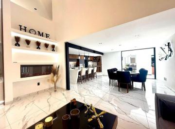 Casa de 3 habitaciones, Naucalpan de Juárez · Casa en Venta, Satélite, 3 Recamaras