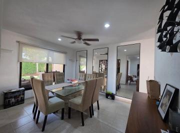 Casa de 3 habitaciones, Mérida · Casa en Venta en Privada Xaman Kab en San Ramón Norte, Mérida