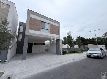 Casa · 100m² · 3 Recámaras · 2 Estacionamientos · 0141 - Casa en Renta en Escobedo, Col. Umara Residencial
