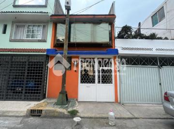 Foto · Casa - Venta