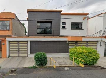 Casa de 4 habitaciones, Gustavo A. Madero · Casa en Venta en Lindavista, Gustavo A. Madero, Cdmx.