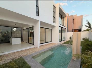 Casa de 4 habitaciones, Mérida · Casa Valeria - Temozón Nte