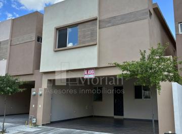 Casa de 3 habitaciones, Apodaca · Renta en Valterra Residencial