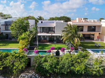 Casa · 700m² · 4 Recámaras · Casa en Venta en Lagos del Sol Cancun
