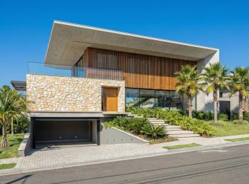 Casa de 7 habitaciones, Tlajomulco de Zúñiga · Casa en Venta en El Palomar Hermosa Cocina y Vestidores Amplios
