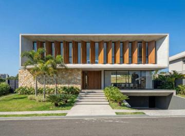 Casa de 6 habitaciones, Tlajomulco de Zúñiga · Casa en Venta en San Jose del Tajo Hermosa Cocina y Vestidores Amplios