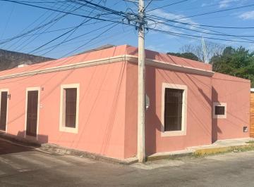 Casa · 190m² · 2 Recámaras · 1 Estacionamiento · Casa Axalote, Centro de Mérida