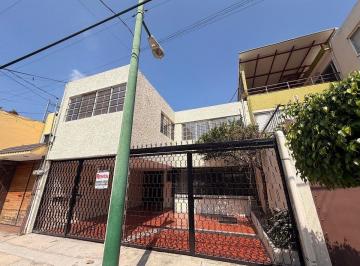 f98ff536706be6261e2053840cd0d2cc590658604f8ac56c5c8d6d20f2eb1808 · Casa en Renta - Cerca Parque de Los Venados
