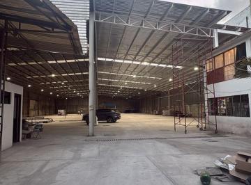 Bodega comercial · 2400m² · Bodega Industrial en Renta en Iztapalapa con Patio de Maniobras