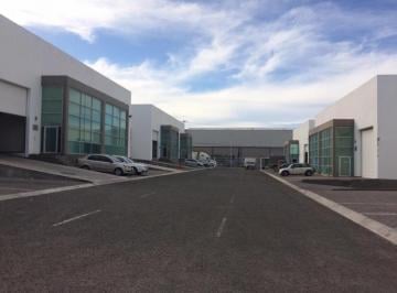 Bodega comercial · 500m² · 6 Estacionamientos · Bodega Industrial en Parque Industrial Bernardo Quintana