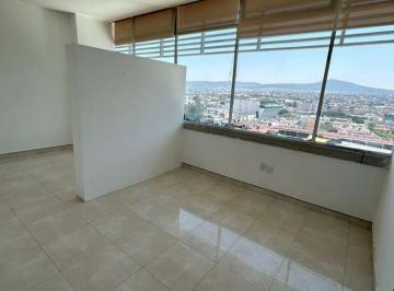Local comercial · 1 Estacionamiento · Consultorio Hospital H