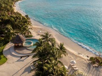 Departamento de 3 habitaciones, Solidaridad · Departamento de Lujo 3 Recámaras Frente Al Mar en Costa Residences, en Venta, Listo Para Adaptarse a