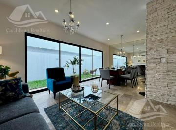 Casa · 161m² · 3 Recámaras · 2 Estacionamientos · Casa en Venta Cancún Arbolada