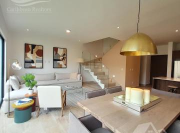 Casa · 160m² · 3 Recámaras · 2 Estacionamientos · Casa en Venta Arbolada Cancún