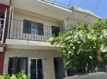 Casa de 3 habitaciones, Mazatlán · Casa en Venta en La Juarez en Mazatlán