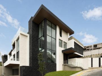 Casa de 4 habitaciones, Monterrey · Casa en Venta en Sierra Alta 10 Mo Sector, Monterrey Nuevo Leon