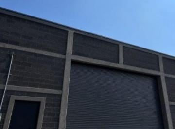 Bodega comercial , El Marqués · Bodega de 450 m² en Renta en Cumbres de Conin, El Marqués