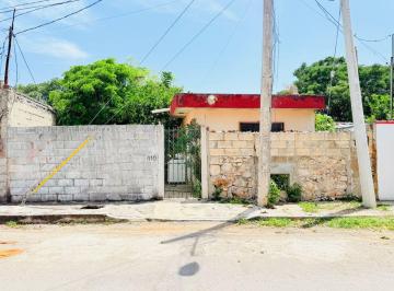Terreno / Lote , Mérida · Terreno en Venta en El Porvenir con Construccion, a 2 Calles de Periferico