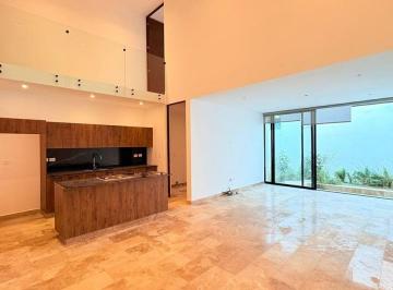Casa en condominio de 3 habitaciones, Mérida · Town House con 3 Recamaras - Es Amplio y Moderno Tres Niveles, con 4.5 Baños + Mas Estudio