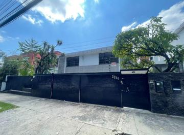Casa de 4 habitaciones, Guadalajara · Casa en Venta en Vallarta Norte, Justo Sierra, Minerva, Guadalajara Jalisco