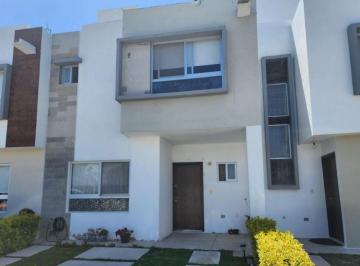 Casa en condominio de 3 habitaciones, Querétaro · Casa en Venta Como Recuperacion Hipotecaria Ubucada en Condominio Paseo, en Queretaro, Queretaro.