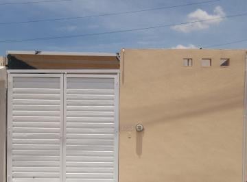 Casa de 3 habitaciones, Querétaro · Casa 3 Recamaras Cerca del Cruce de Av de La Luz y Bernardo Quintana