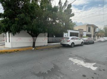 Casa · 180m² · 4 Recámaras · 1 Estacionamiento · Casa en Renta en Villa Mitras