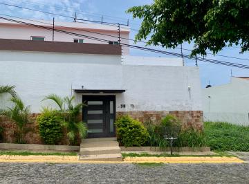 Casa de 3 habitaciones, Emiliano Zapata · Increíble Casa