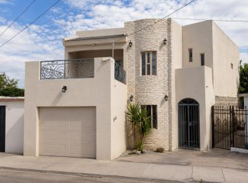Casa de 5 habitaciones, Meoqui · Venta de Casa en Meoqui Chihuahua Chihuahua