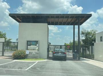 Casa · 135m² · 4 Recámaras · 2 Estacionamientos · Casa en Arancione Zákia, El Marqués, Querétaro