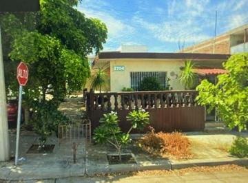 N/A · Casa en Venta en Colonia Salvador Alvarado