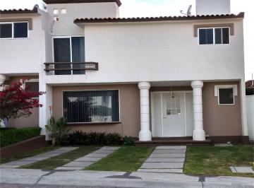 Casa de 3 habitaciones, Querétaro · Venta Casa Palmas Jurica Privada 3 Rec 3 Baño Jardin Balcón Crédito Antea Up Thown Juriquilla T - 205 m