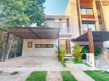 Casa · 281m² · 3 Recámaras · Casa en Venta en Senderos Mayakoba Playa del Carmen
