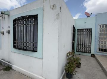 Casa · 43m² · 2 Recámaras · 2 Estacionamientos · Los Heroes, hacienda Las Espuelas.