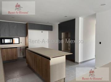 Casa · 623m² · 4 Recámaras · 4 Estacionamientos · Casa en Venta en Bosque Real, Huixquilucan Jl 26 - 3310.